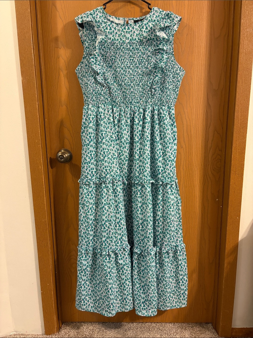 Nursing Queen NWOT Women's Smocked Floral Print Nursing Midi Dress Large - Picture 3 of 11